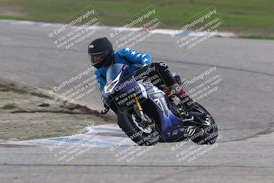 media/Nov-30-2025-TrackDaz (Sun) [[d8b22663df]]/B Group/Session 3 (Off Ramp)/